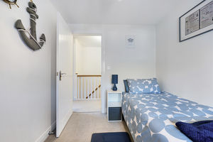 Photo 17- click for photo gallery